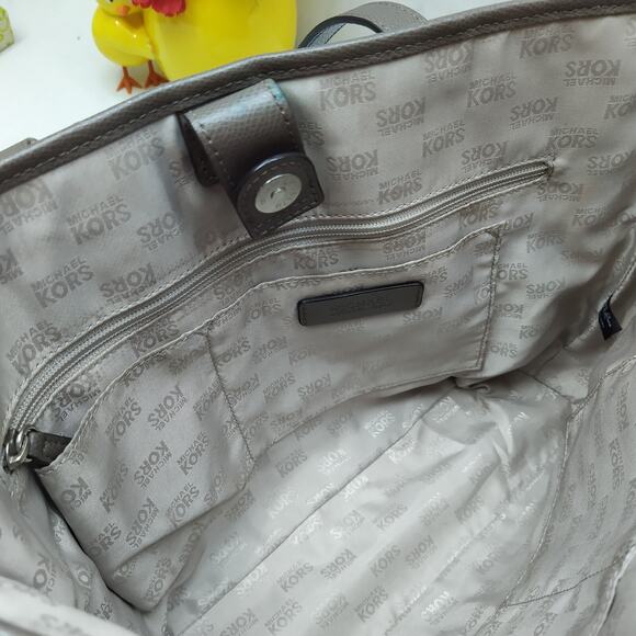Michael Kors Gray Pebbled Leather Double Handle Tote Bag - Picture 11 of 16